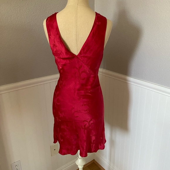 Realisation Par The Roxy silk mini dress in Red Dragon - Picture 14 of 14